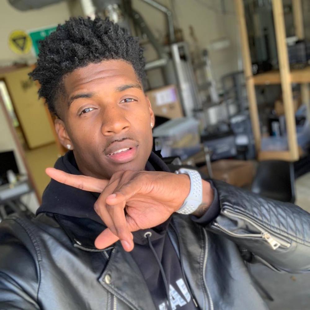 Meet your Posher, Clinton